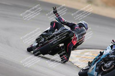 media/Dec-17-2022-SoCal Trackdays (Sat) [[224abd9271]]/Turn 10 Backside (120pm)/